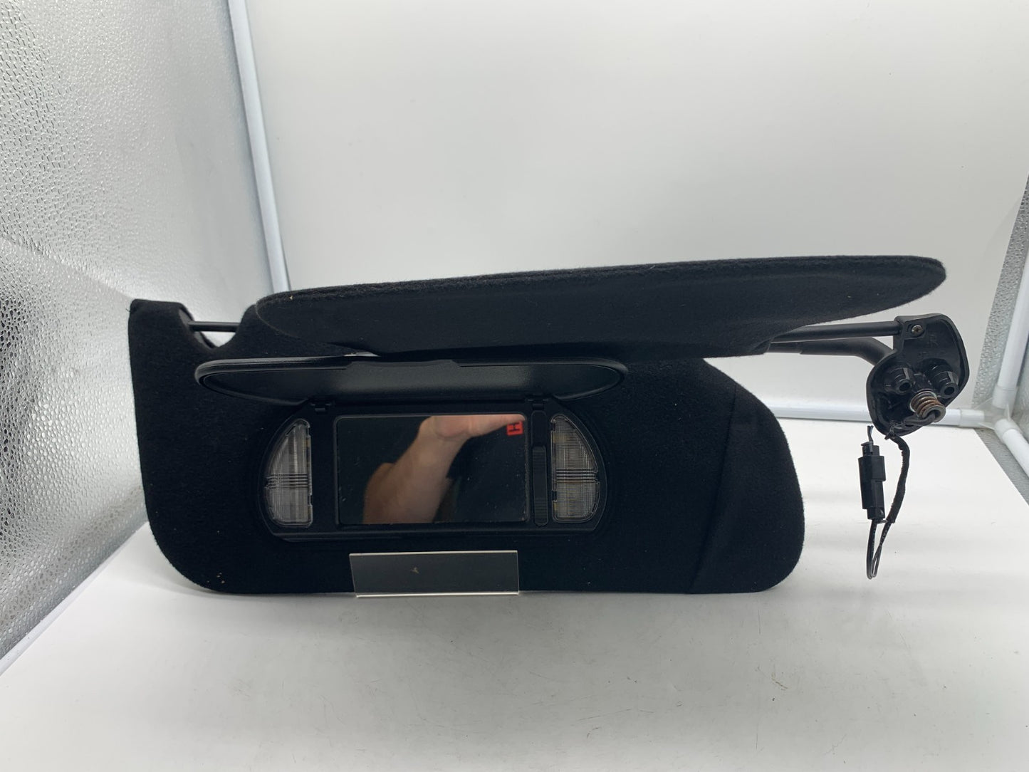 2000-2004 Cadillac Deville Passenger Sun Visor Black Illuminated OEM A01B56009