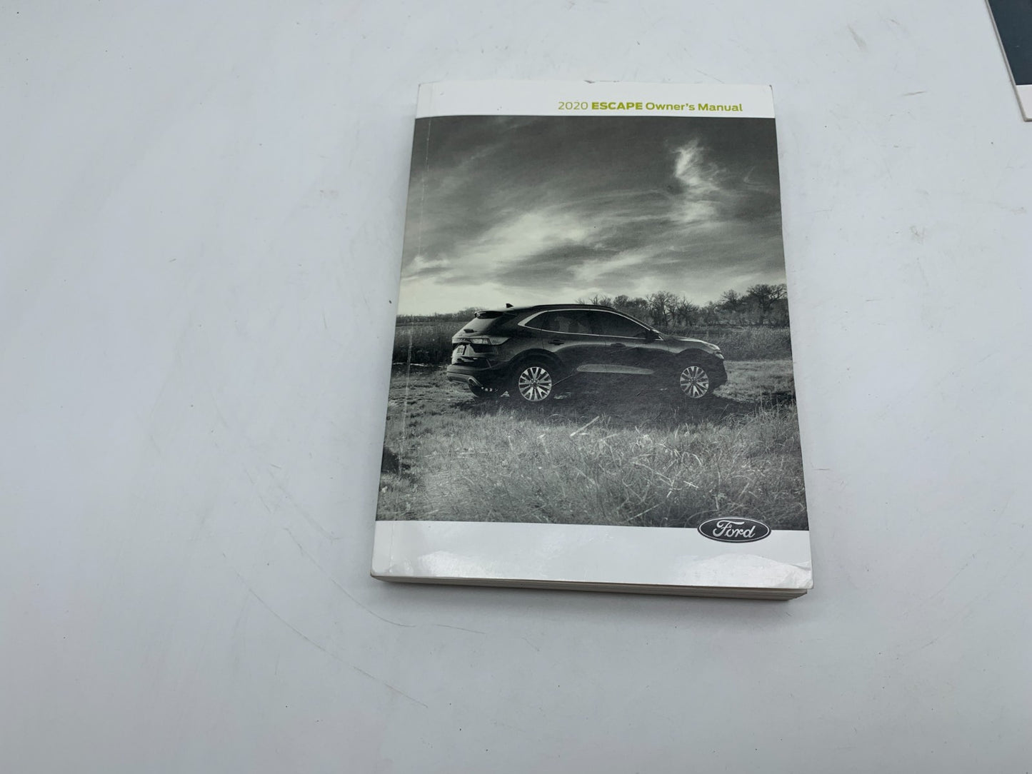 2020 Ford Escape Owners Manual Set with Case OEM C03B56019