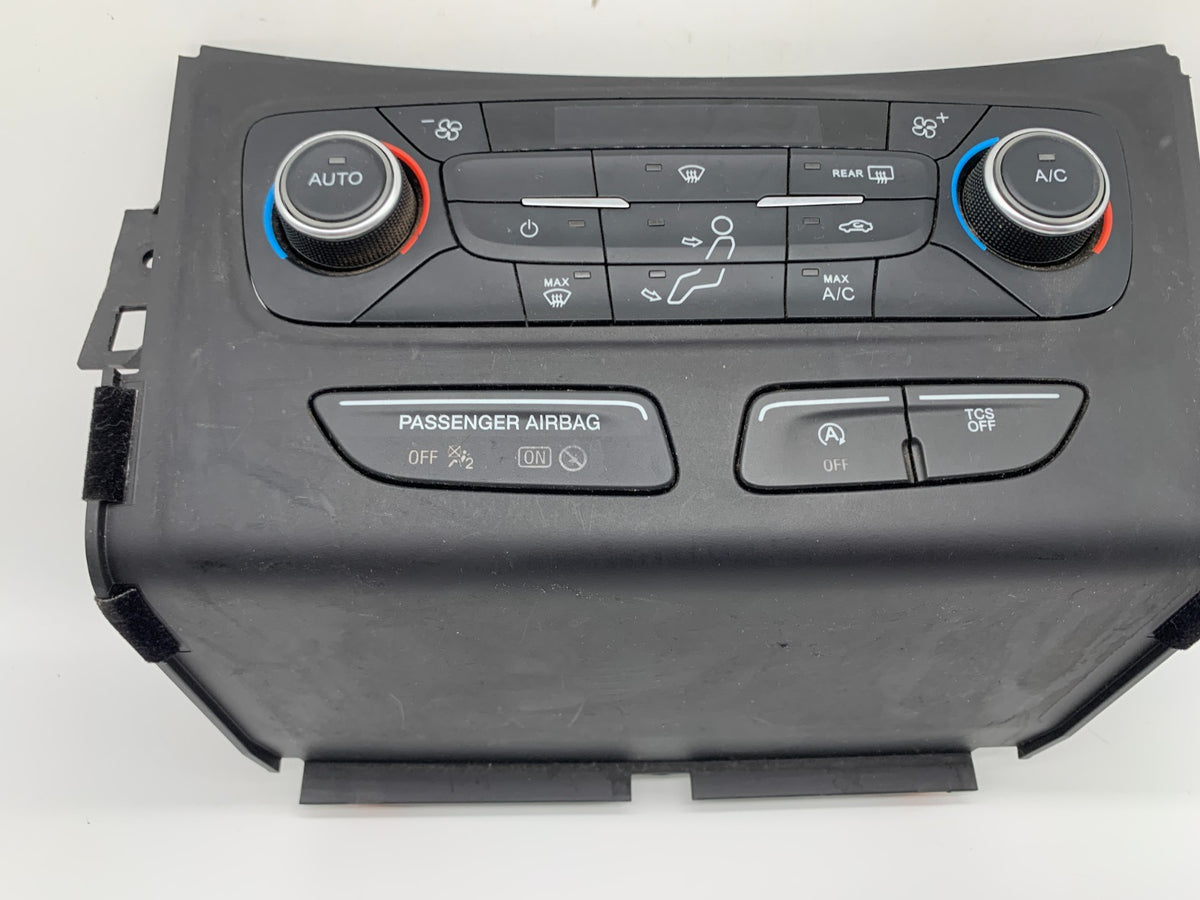 2017 Ford Escape AC Heater Climate Control Unit OEM B04B05006