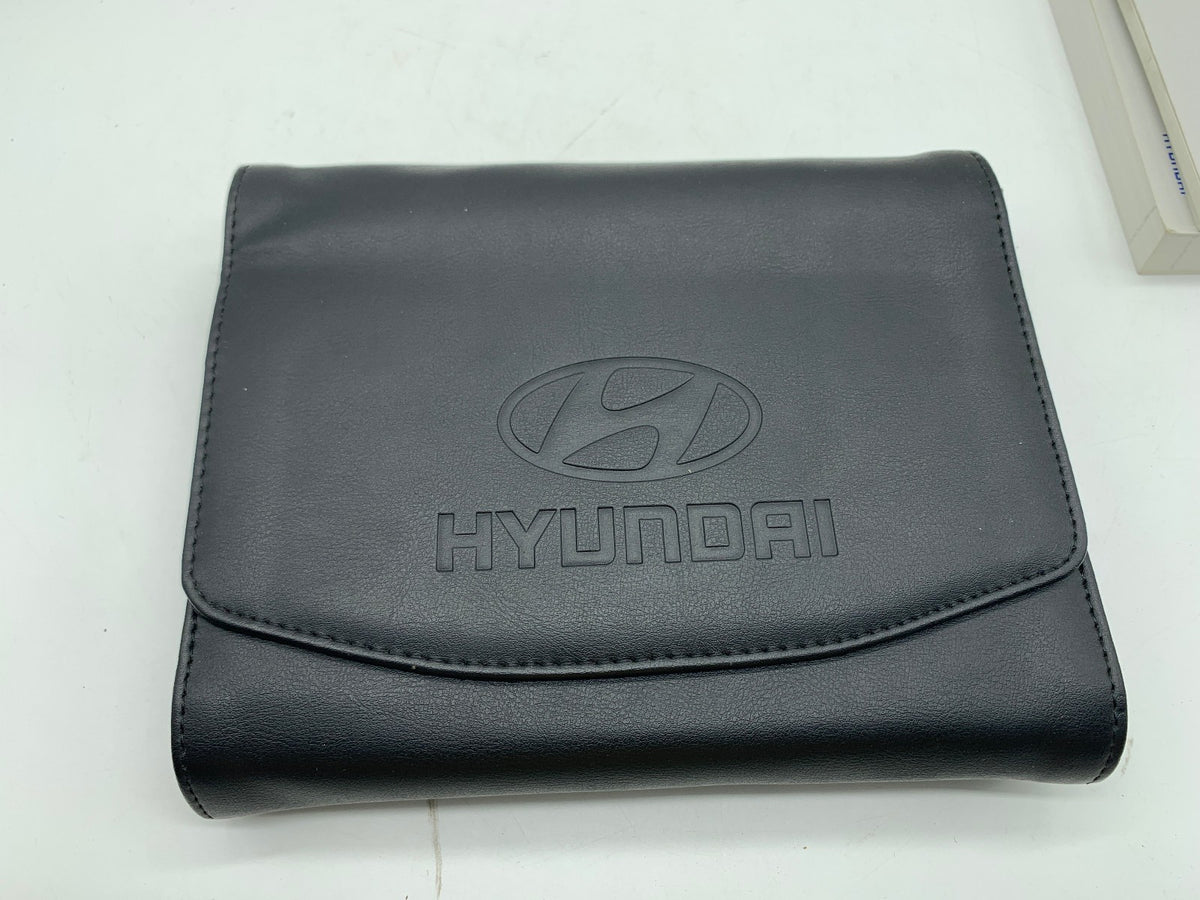2017 Hyundai Santa Fe Sport Owners Manual Set with Case OEM R01B13014
