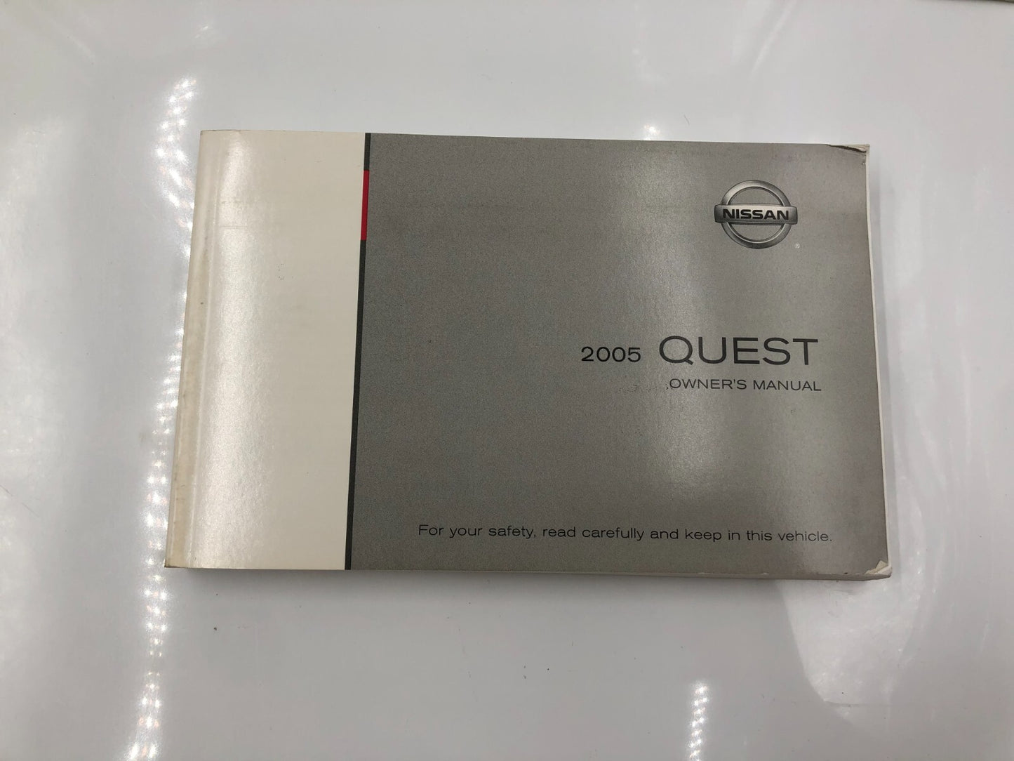 2005 Nissan Quest Owners Manual Set with Case OEM C02B10082