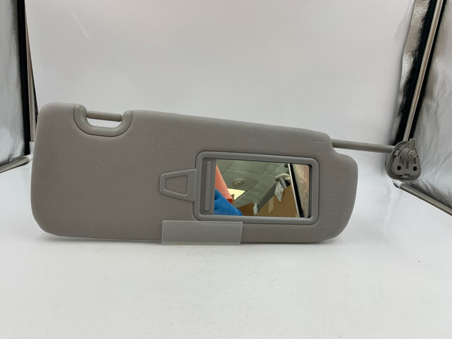 2013-2019 Hyundai Santa Fe Passenger Sun Visor Sunvisor Gray OEM D02B70007