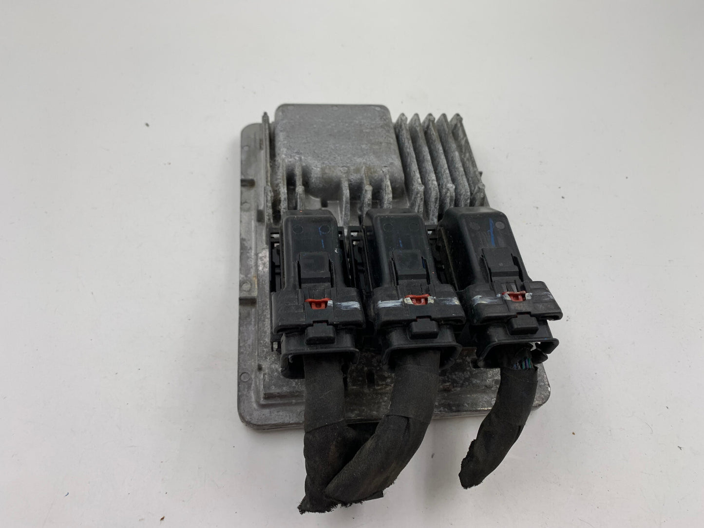 2017-2020 GMC Terrain Engine Control Module Unit ECU ECM OEM D01B13005