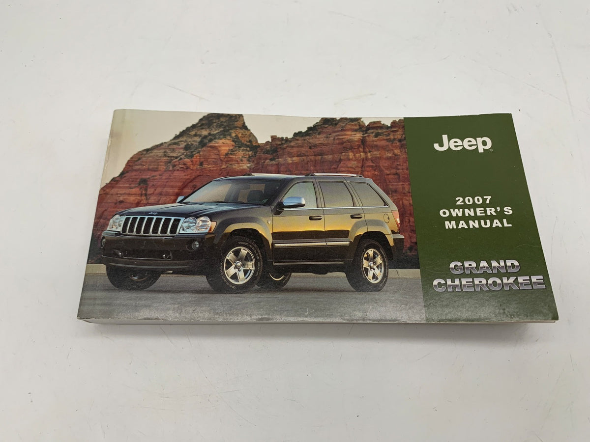 2007 Jeep Grand Cherokee Owners Manual Set OEM R01B12040