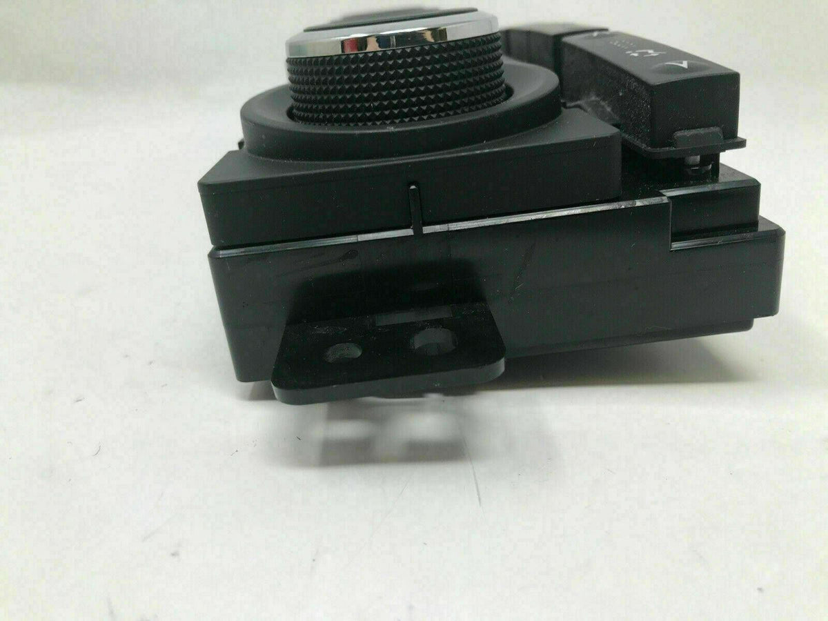 2010-2015 Mazda CX-9 CX9 AC Heater Climate Control Temp Unit OEM D02B11015