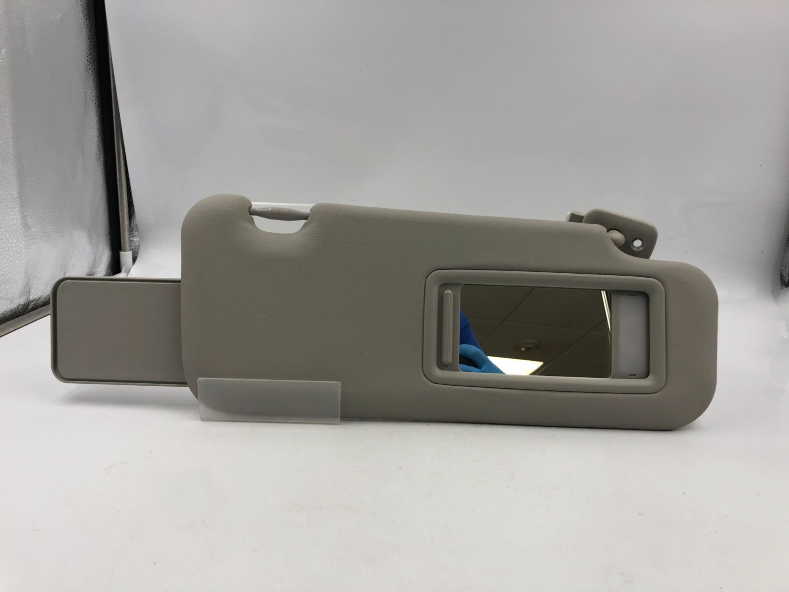 2014-2016 Mazda 3 Passenger Sun Visor Sunvisor Gray Illumination OEM D03B29034