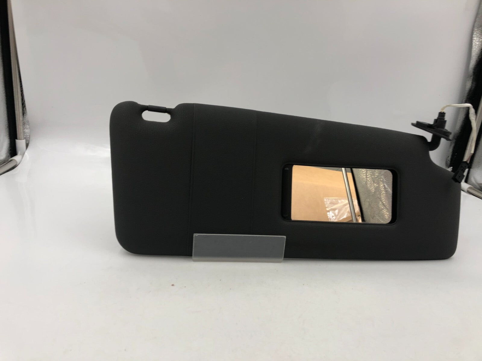 2004-2005 BMW X3 Passenger Sun Visor Charcoal Illuminated OEM B03B12053