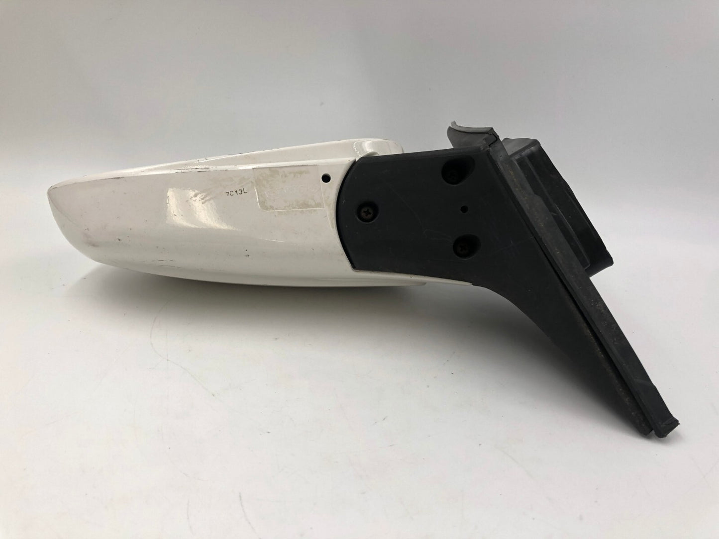 2004-2008 Suzuki Forenza Driver Side View Power Door Mirror White OEM B01B32052