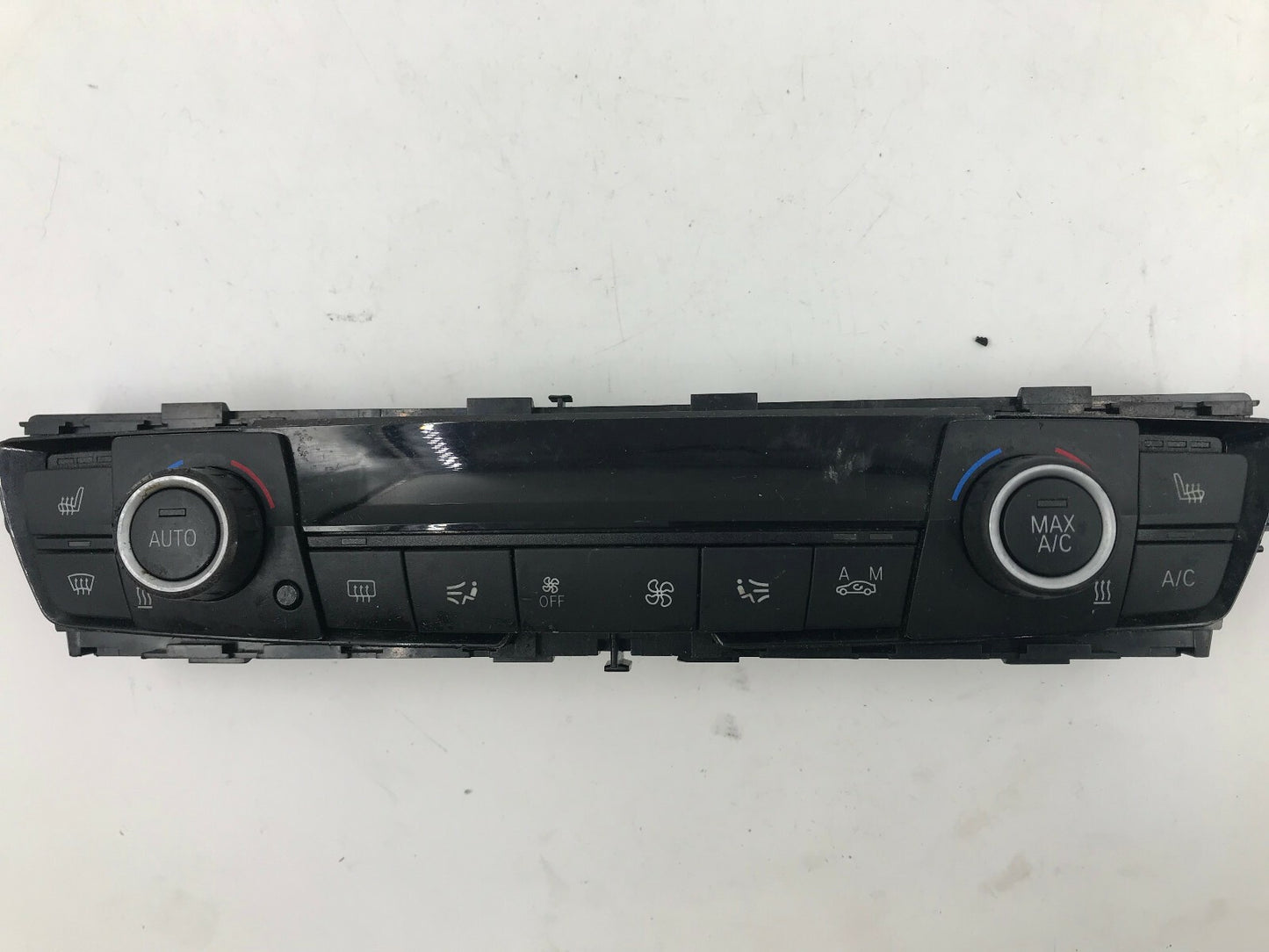 2014-2015 BMW 320i AC Heater Climate Control Unit OEM C02B03003