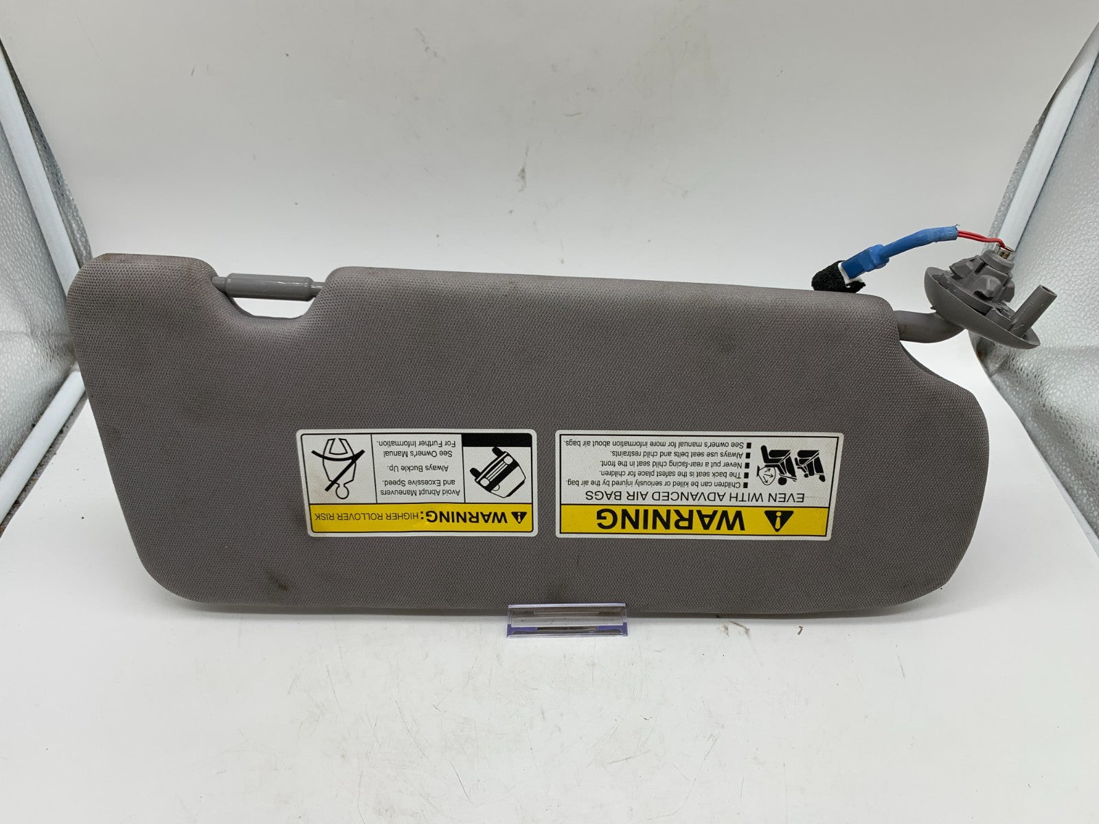 2017-2019 Honda CRV CR-V Driver Sun Visor Gray Illuminated OEM B01B28001