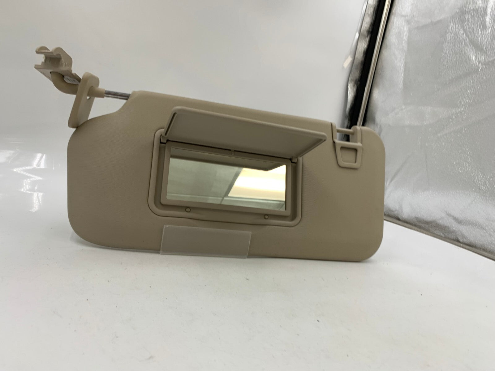 2020 Ford Escape Driver Sun Visor Illumination Gray OEM E02B44064