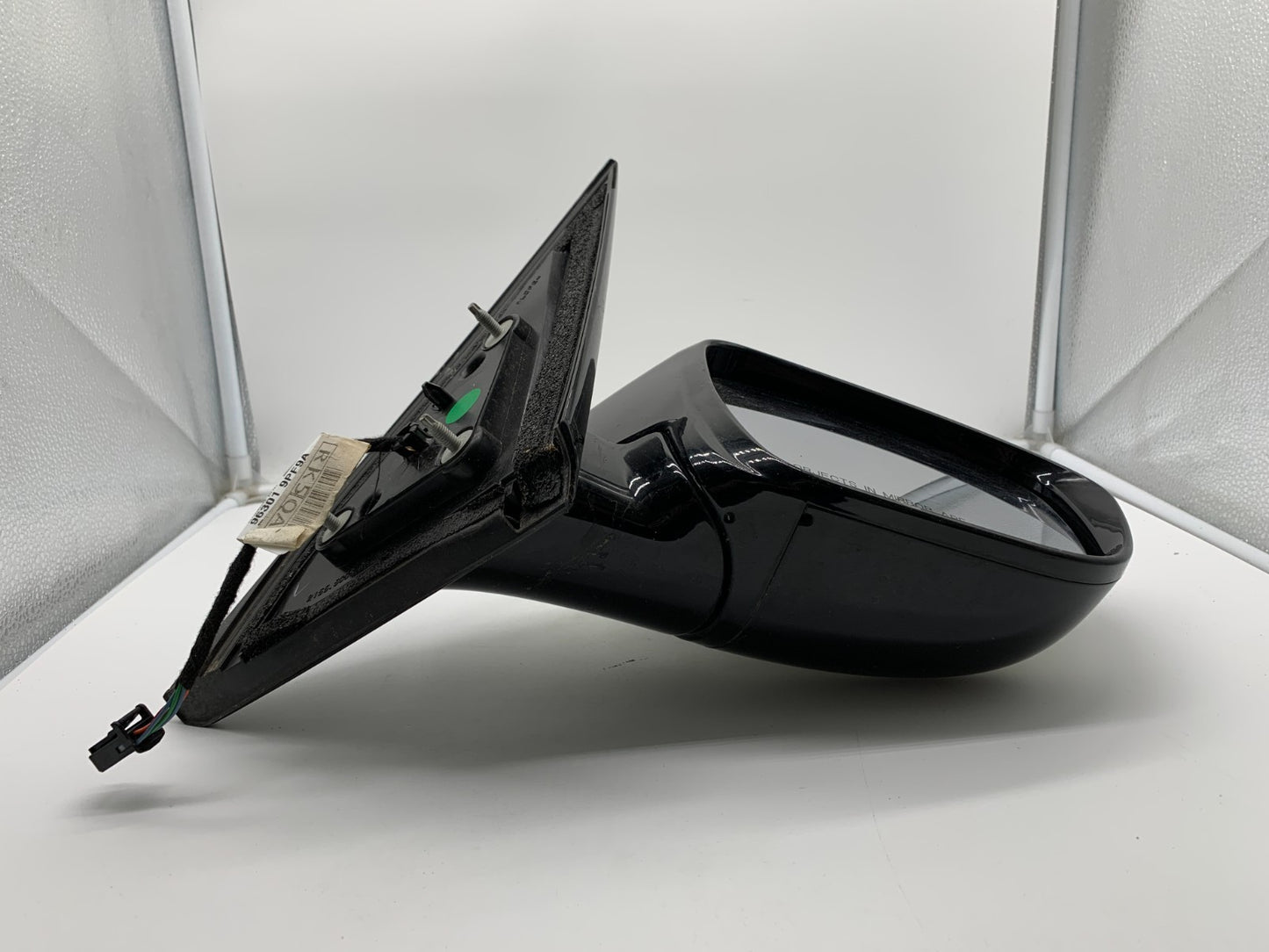 2017 Nissan Pathfinder Passenger Side Power Door Mirror Gray OEM A03B23001