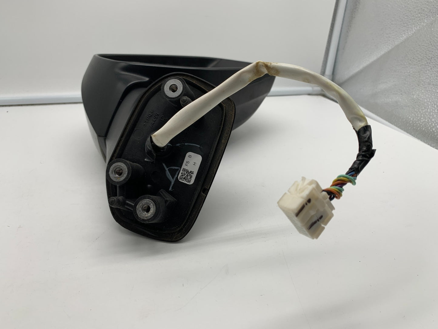 2015-2017 Subaru Legacy Passenger Side Power Door Mirror Green BSA OEM B03B16098