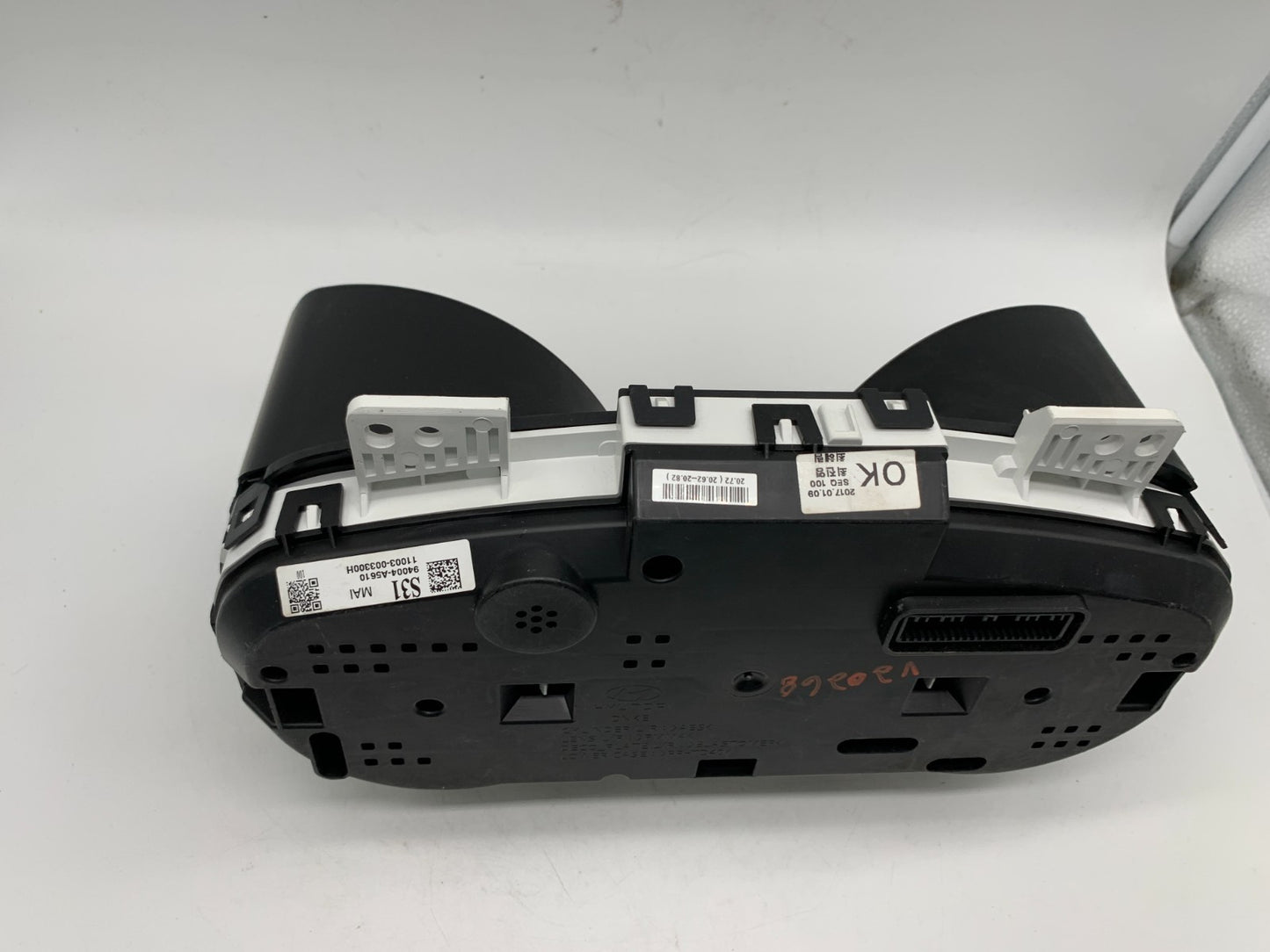 2016-2017 Hyundai Elantra Htbk GT Instrument Cluster 1,400 Miles OEM A04B42008