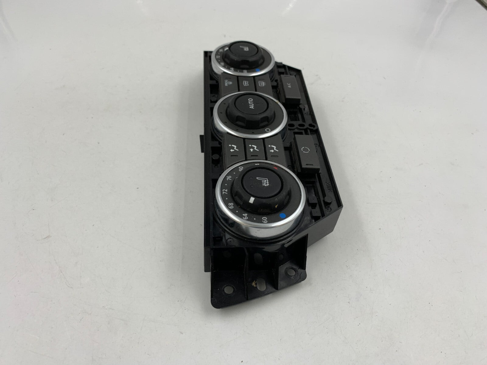 2013-2015 Land Rover LR2 AC Heater Climate Control Unit OEM E01B49060