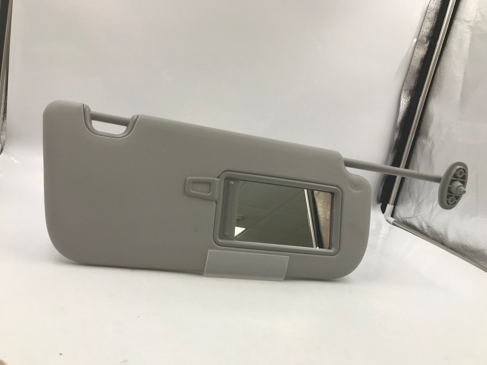 2014-2019 Kia Soul Passenger Sun Visor Gray OEM E02B29062