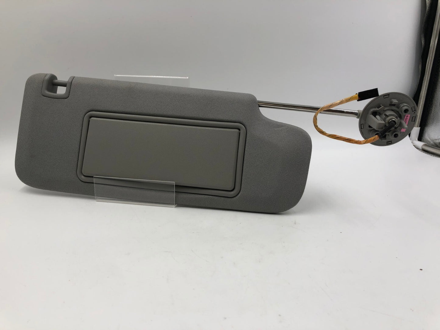 2016-2021 Chevrolet Malibu Passenger Sun Visor Illuminated OEM A04B49049