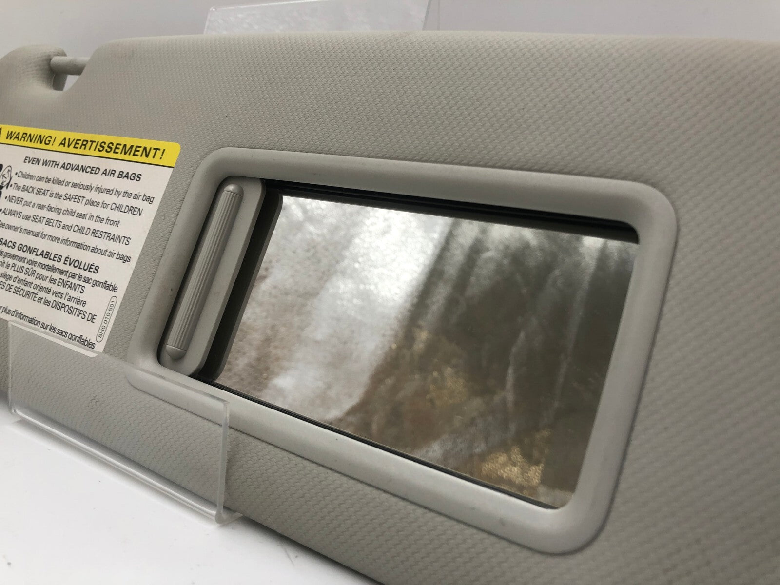 2009-2012 Audi A4 Passenger Sun Visor Sunvisor Gray Illuminated OEM D01B29073