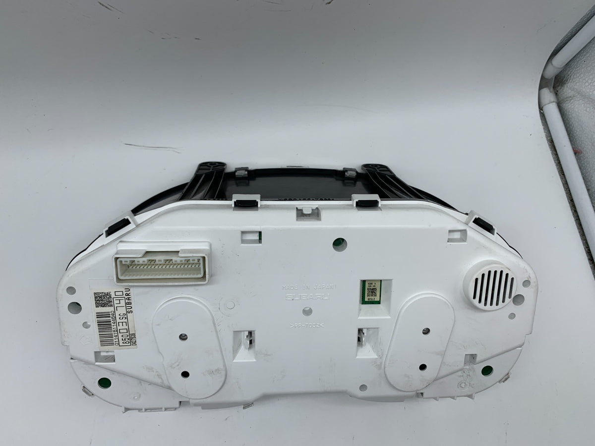 2015 Subaru Forester Speedometer Instrument Cluster 93,692 Miles OEM B03B49005