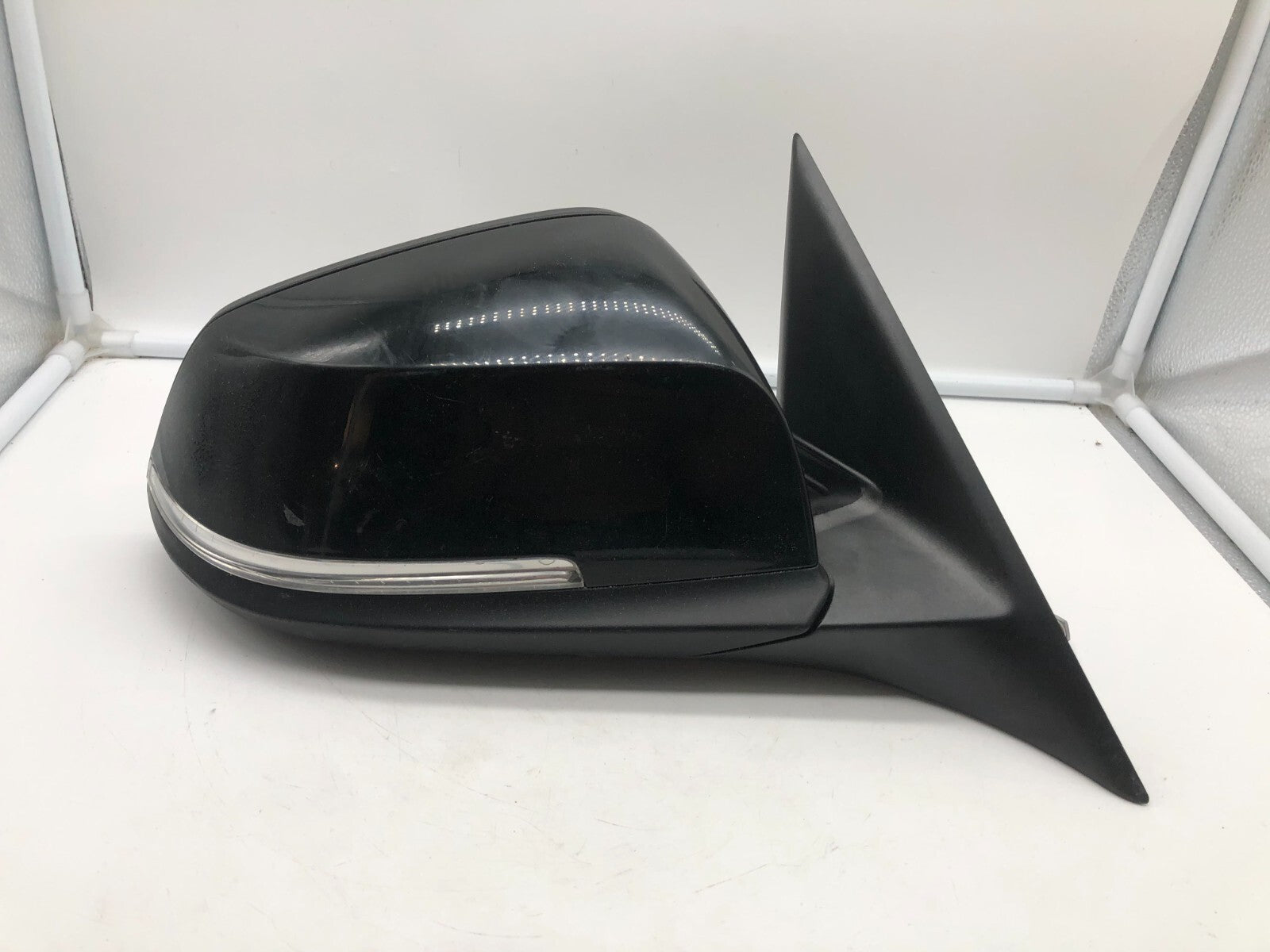 2012-2013 BMW 320i Passenger Side View Power Door Mirror Black OEM A01B42034