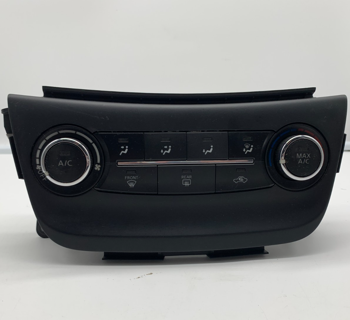 2015-2017 Nissan Sentra AC Heater Climate Control Unit OEM C03B23019