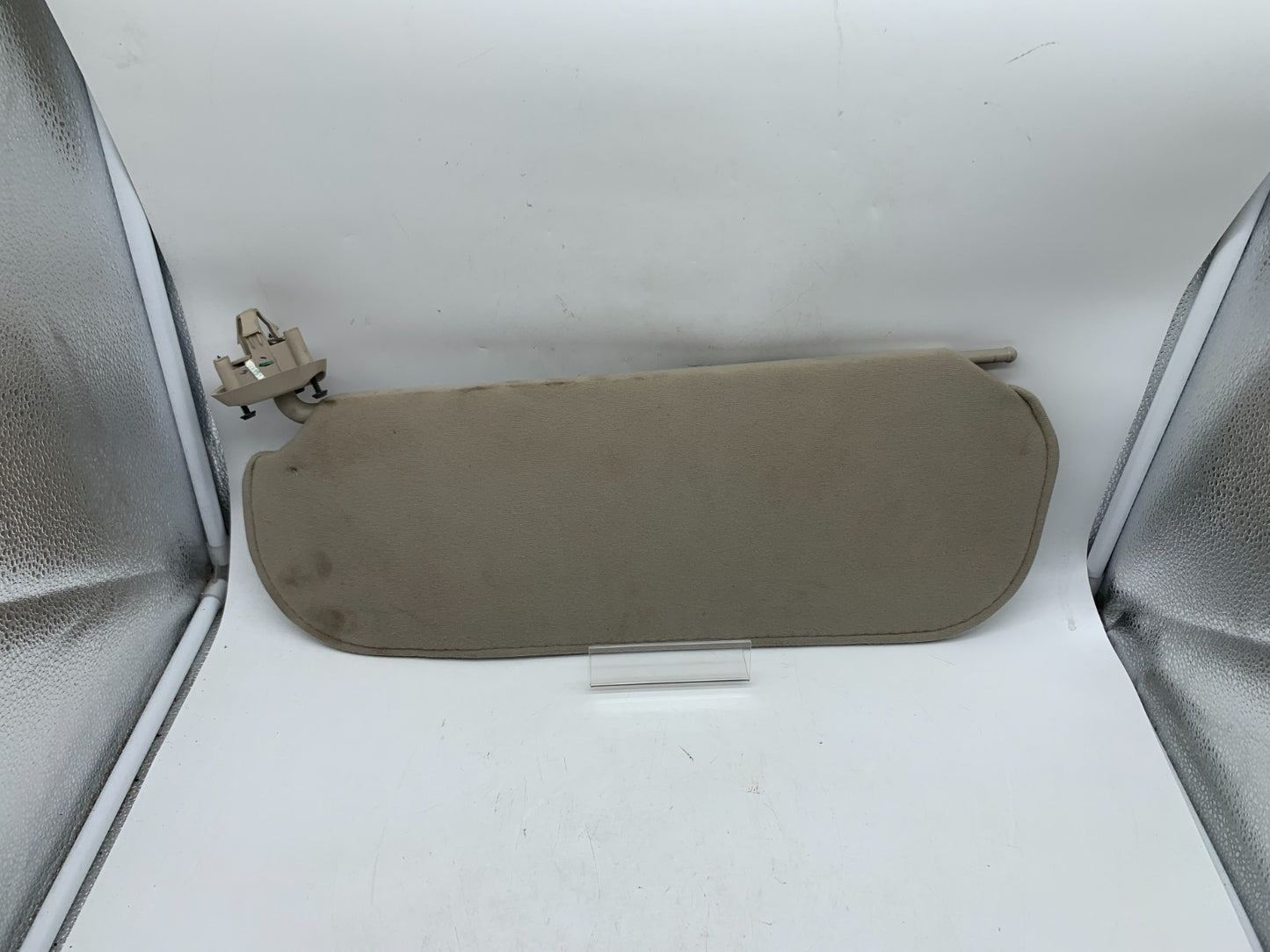 2003-2019 GMC Savana 2500 Driver Sun Visor OEM D03B50002