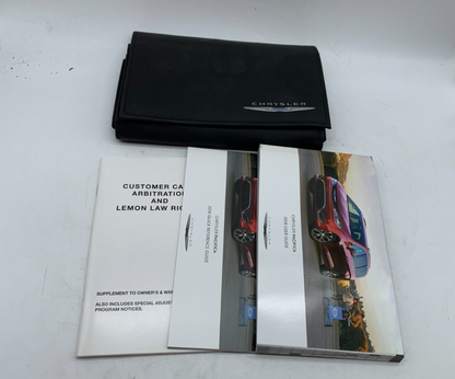 2018 Chrysler Pacifica Owners Manual with Case OEM A04B35011