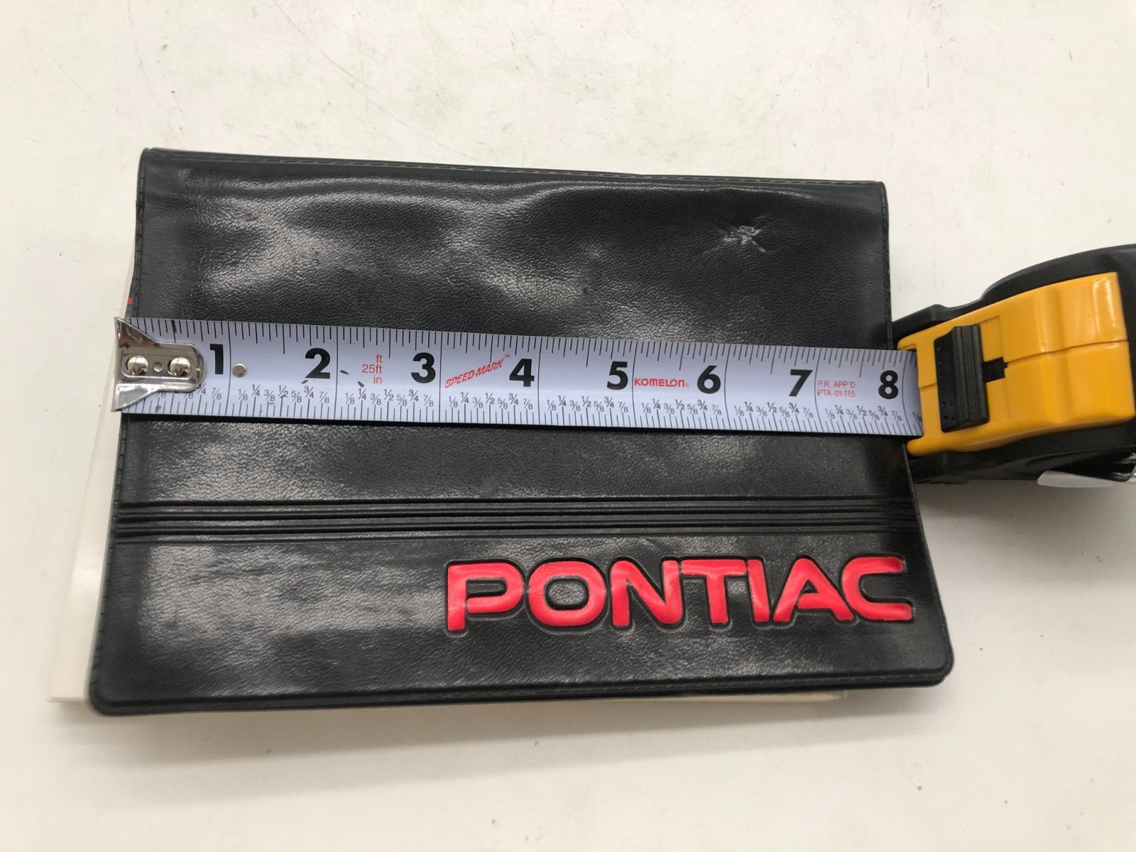 2003 Pontiac Vibe Owners Manual with Case OEM A01B02005