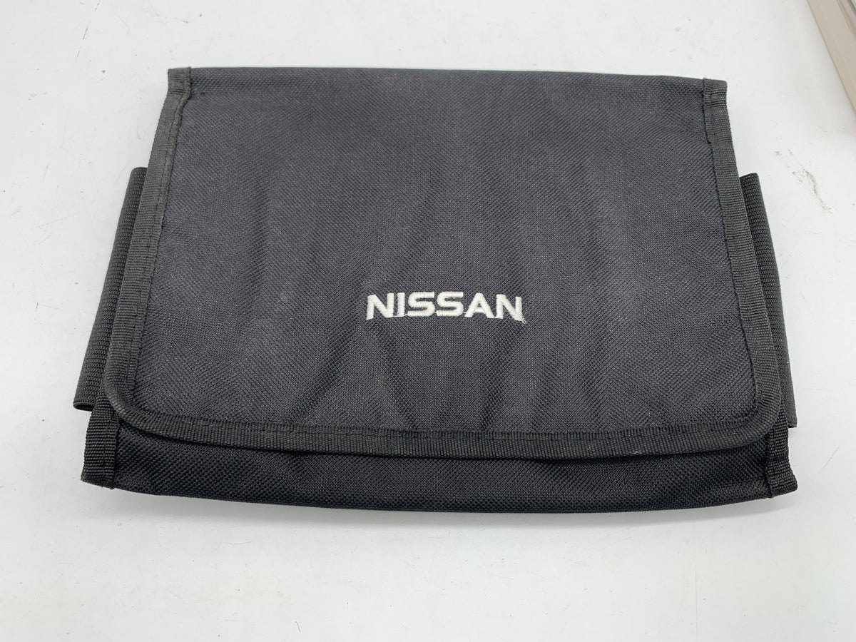 2015 Nissan Rogue Owners Manual Set OEM R01B32022