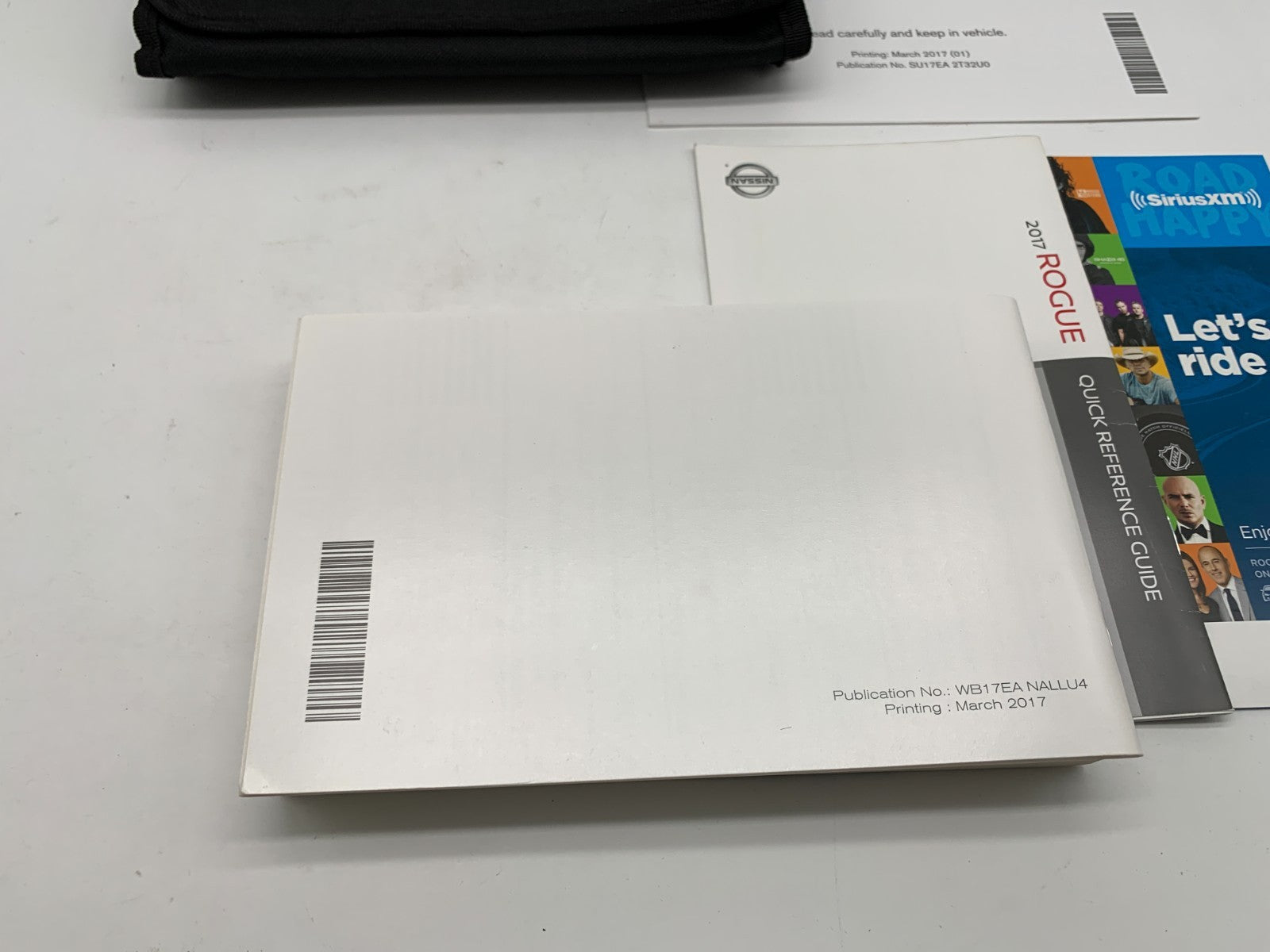 2016 Nissan Rogue Owners Manual Set with Case OEM B04B27013