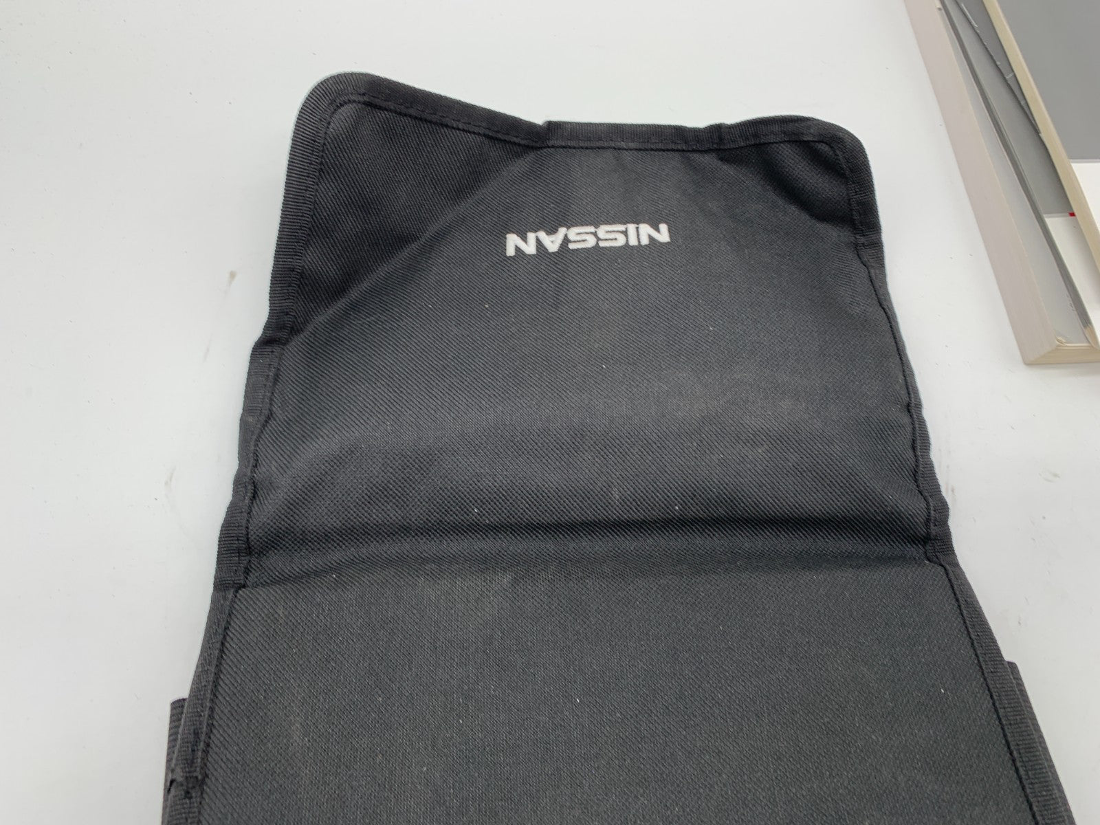 2017 Nissan Murano Owners Manual Set with Case OEM D02B70015