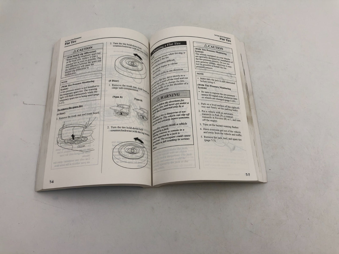 2007 Mazda 3 Owners Manual Set with Case OEM D03B52026