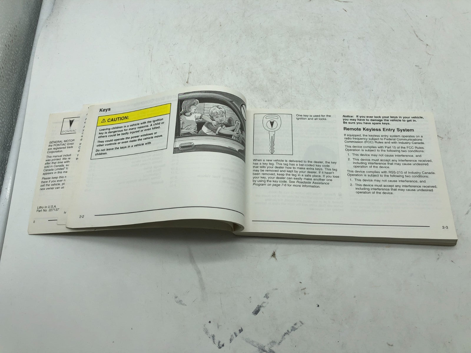 2004 Pontiac Grand Am Owners Manual OEM C02B44008