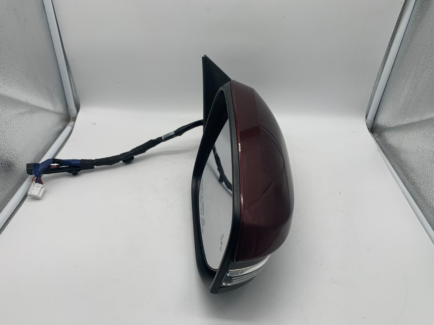 2014-2019 Toyota Highlander Passenger Side Power Door Mirror BSA OEM C01B13036