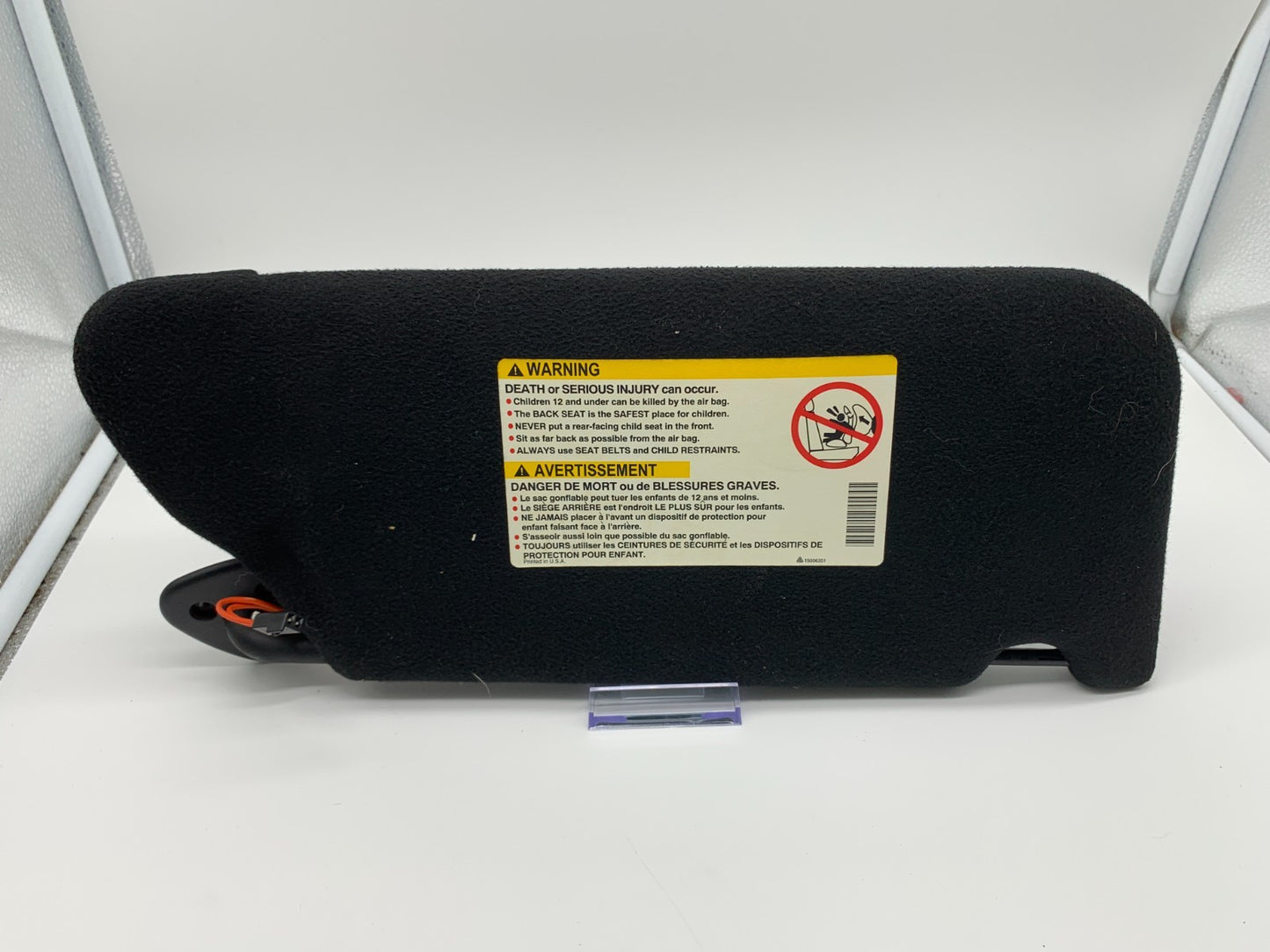 2000-2004 Cadillac Seville Passenger Sun Visor Black Illuminated OEM C04B39001