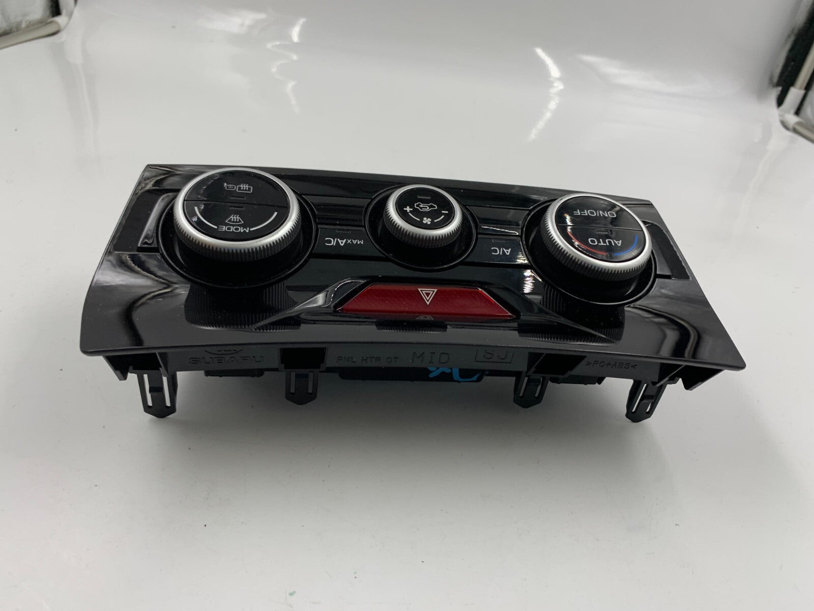 2019-2020 Subaru Forester AC Heater Climate Control Unit OEM A04B30032