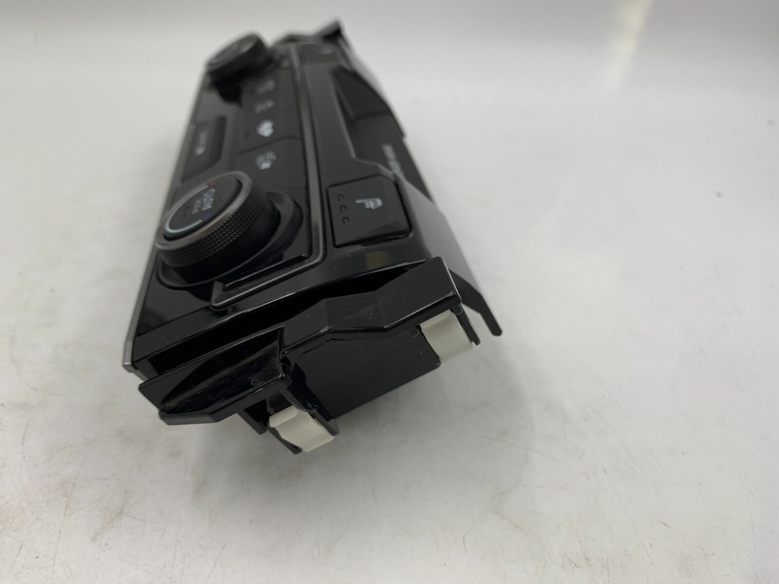 2017-2018 Honda Civic AC Heater Climate Control OEM E01B14025