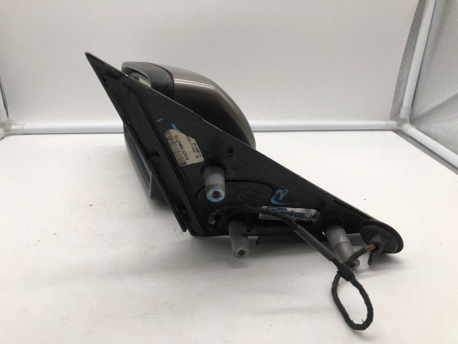 2006-2007 BMW 530i Driver Side View Power Door Mirror Bronze OEM A02B15007