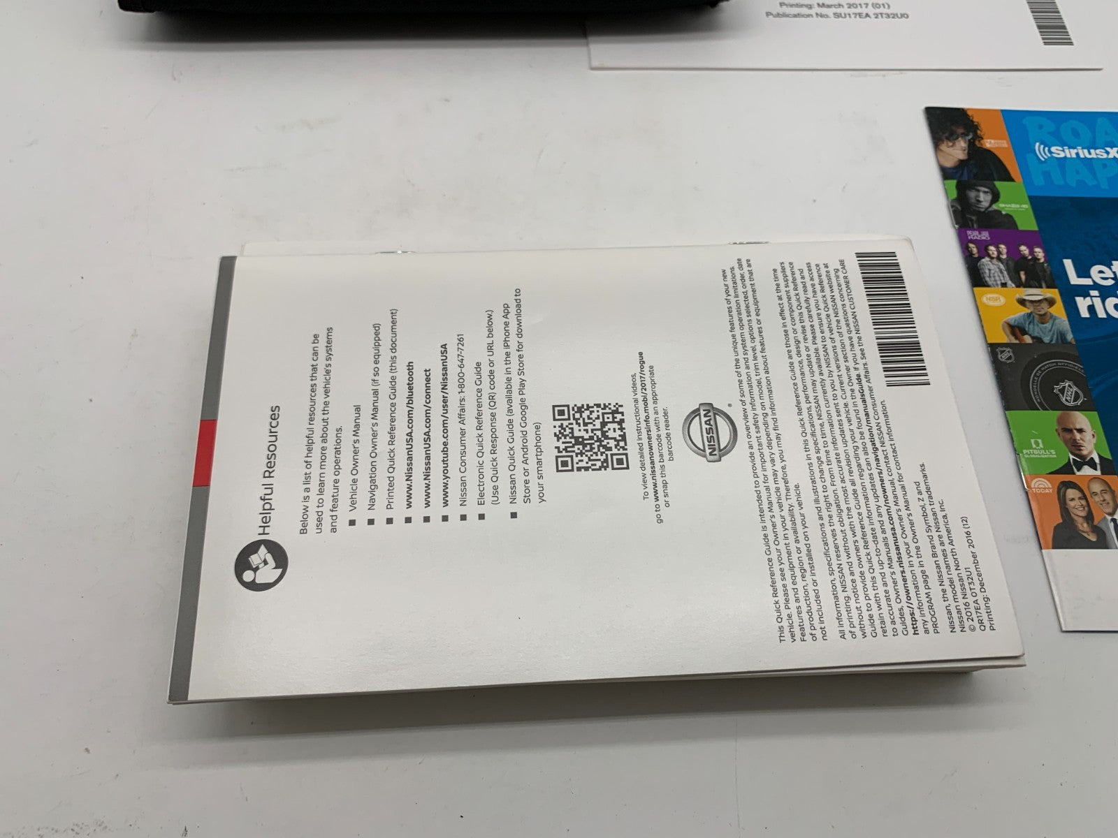 2016 Nissan Rogue Owners Manual Set with Case OEM B04B27013