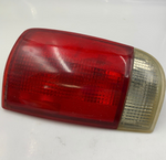 1995-2005 Chevrolet S10 Blazer Passenger Side Tail Light Taillight OEM I02B36010