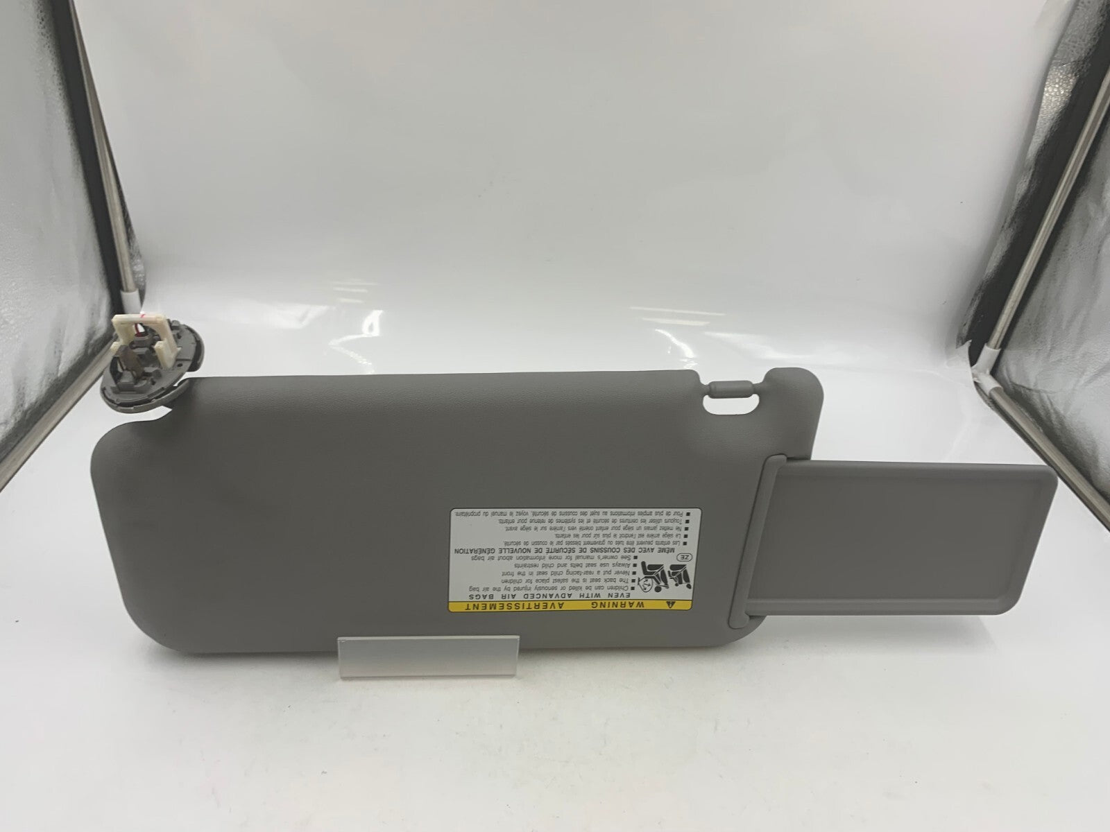 2010-2014 Toyota RAV4 RAV 4 Passenger Sun Visor Gray Illuminated OEM E02B02028