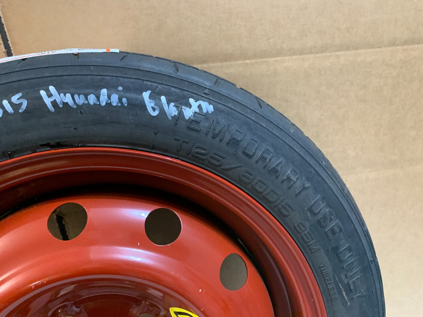 2013-2020 Hyundai Elantra 15" Spare Tire with Jack Kit Compact Donut T125/80D15