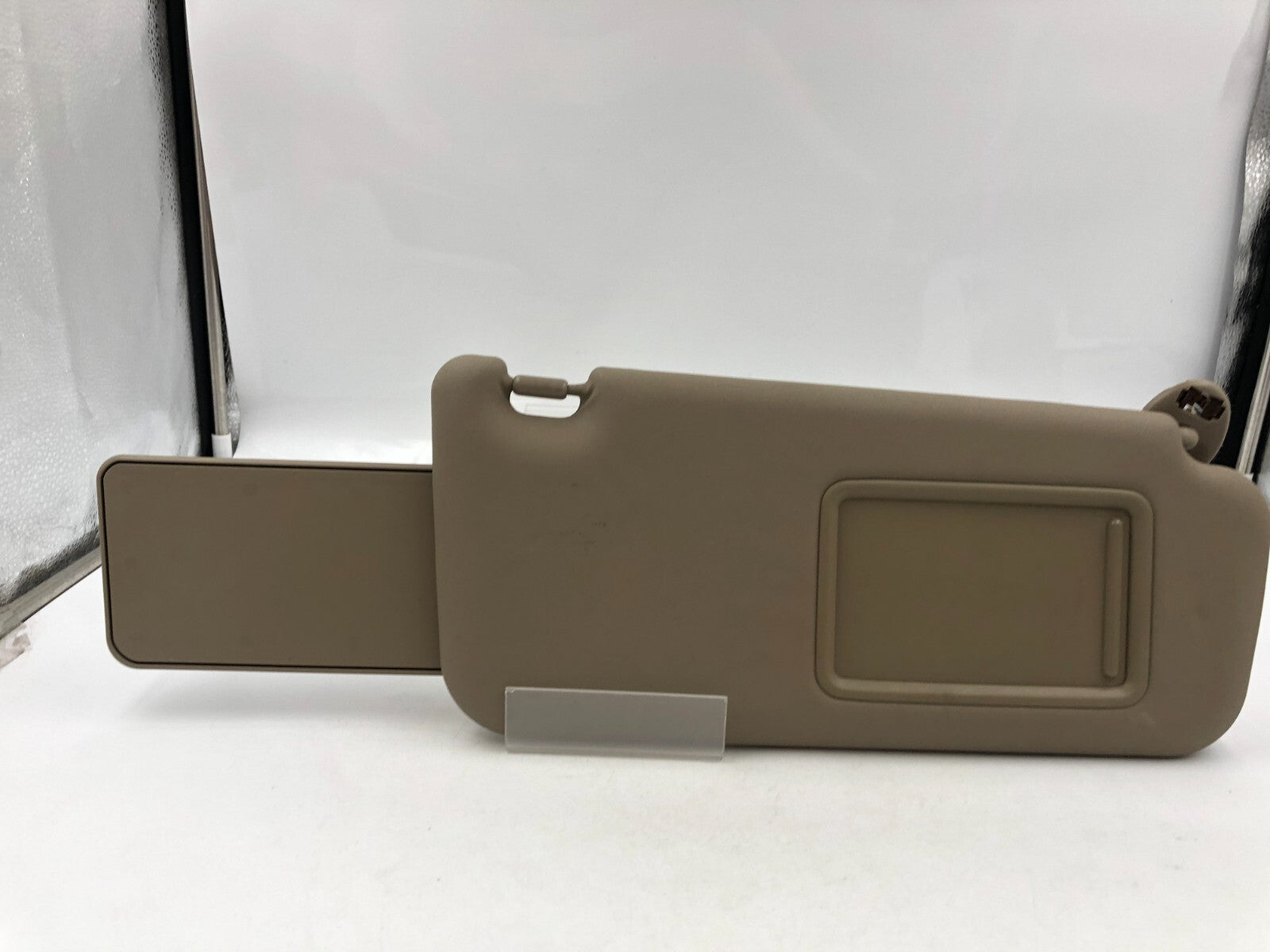 2010-2014 Toyota Rav4 Passenger Sun Visor Brown Illuminated OEM A01B53042