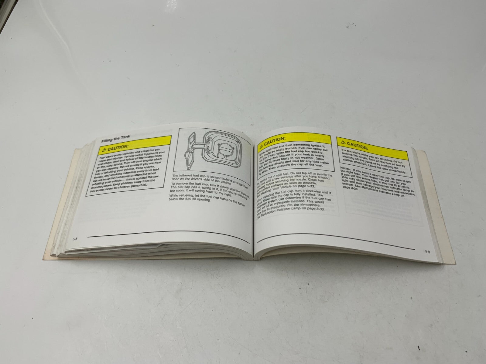 2005 Chevrolet Impala Owners Manual OEM C04B59006