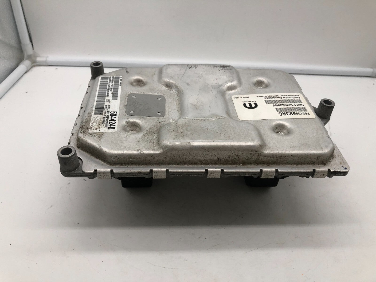 2015 Chrysler 200 Engine Control Module Unit ECU ECM OEM A04B42040