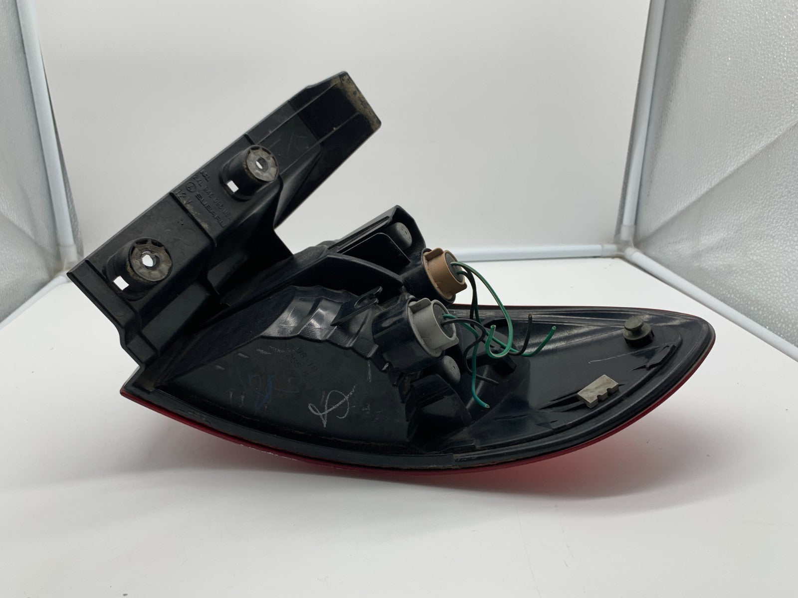 2006 Subaru Tribeca Driver Side Tail Light Taillight OEM C03B26036