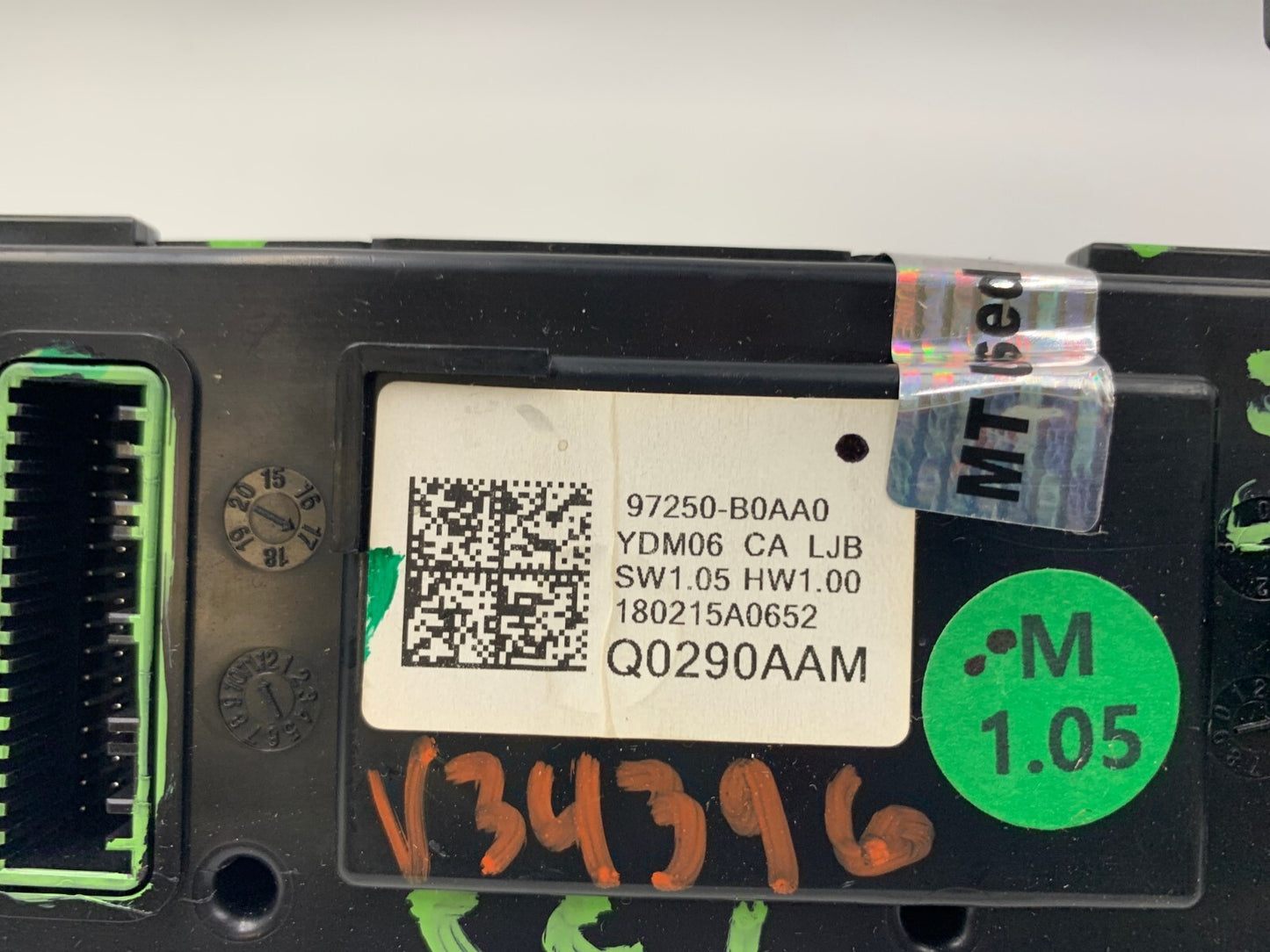 2017-2018 Kia Forte AC Heater Climate Control Unit OEM D04B65005