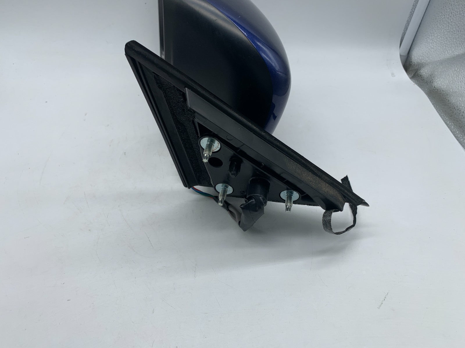 2016-2020 Nissan Rogue Driver Side View Power Door Mirror Blue OEM D03B67008