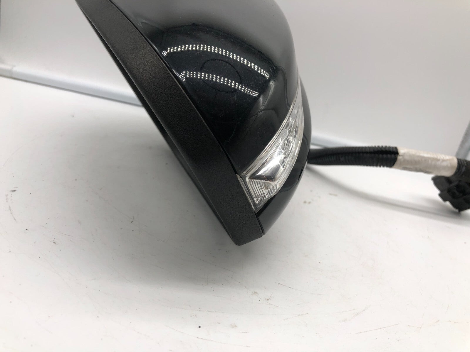 2019-2020 Ford Fusion Passenger Side View Power Door Mirror Black BSA E03B40042