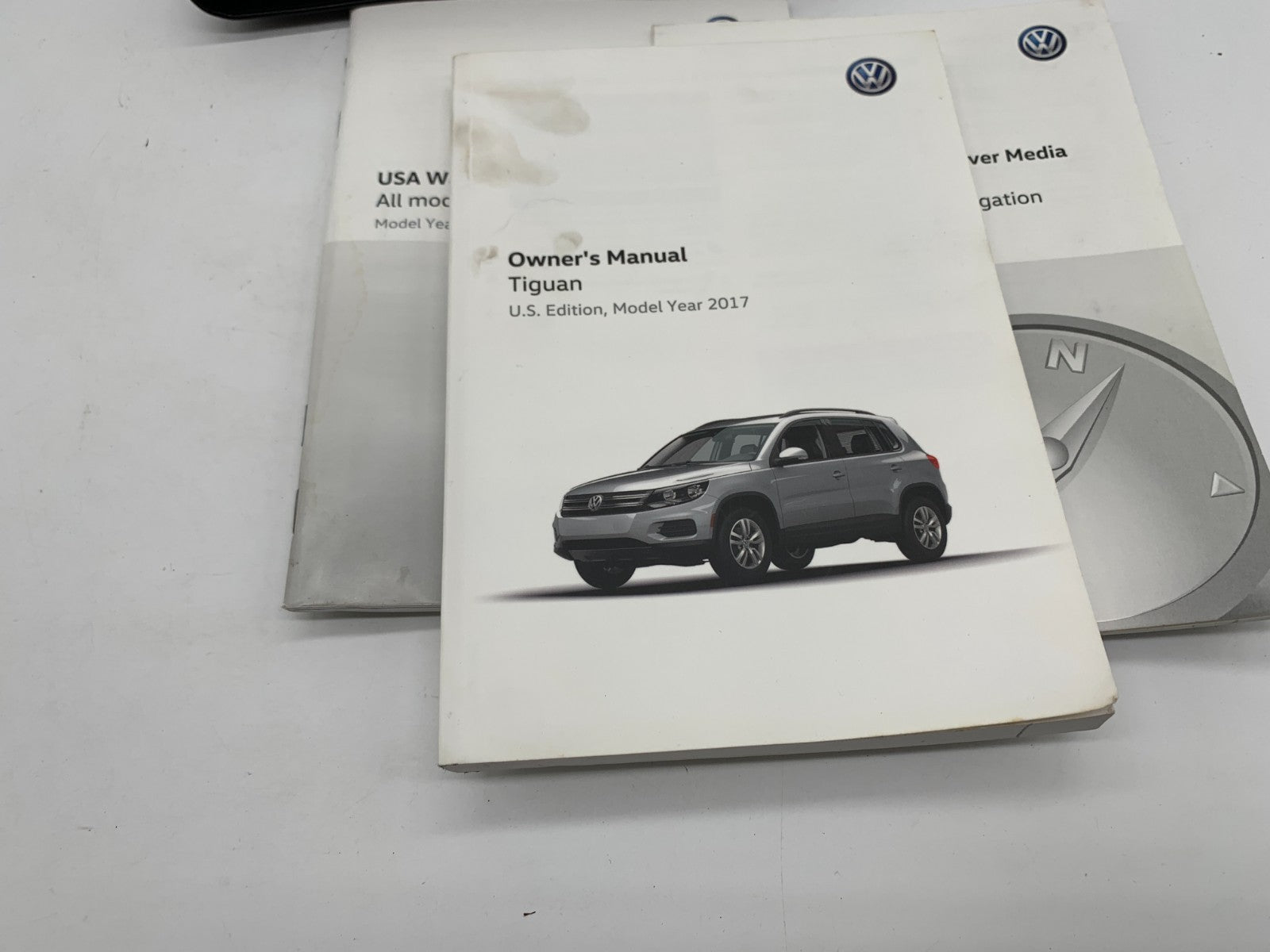 2017 Volkswagen Tiguan Owners Manual Set with Case OEM